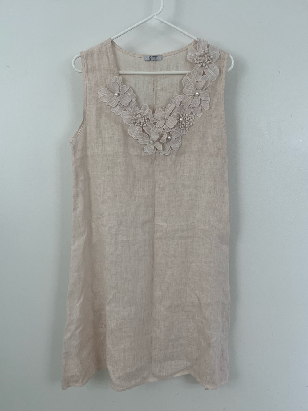 100% Linen Sleeveless Floral Appliqué Dress in Light Beige with Pink Undertones